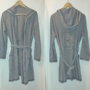 GAP Striped Hooded Robe in Navy and White
